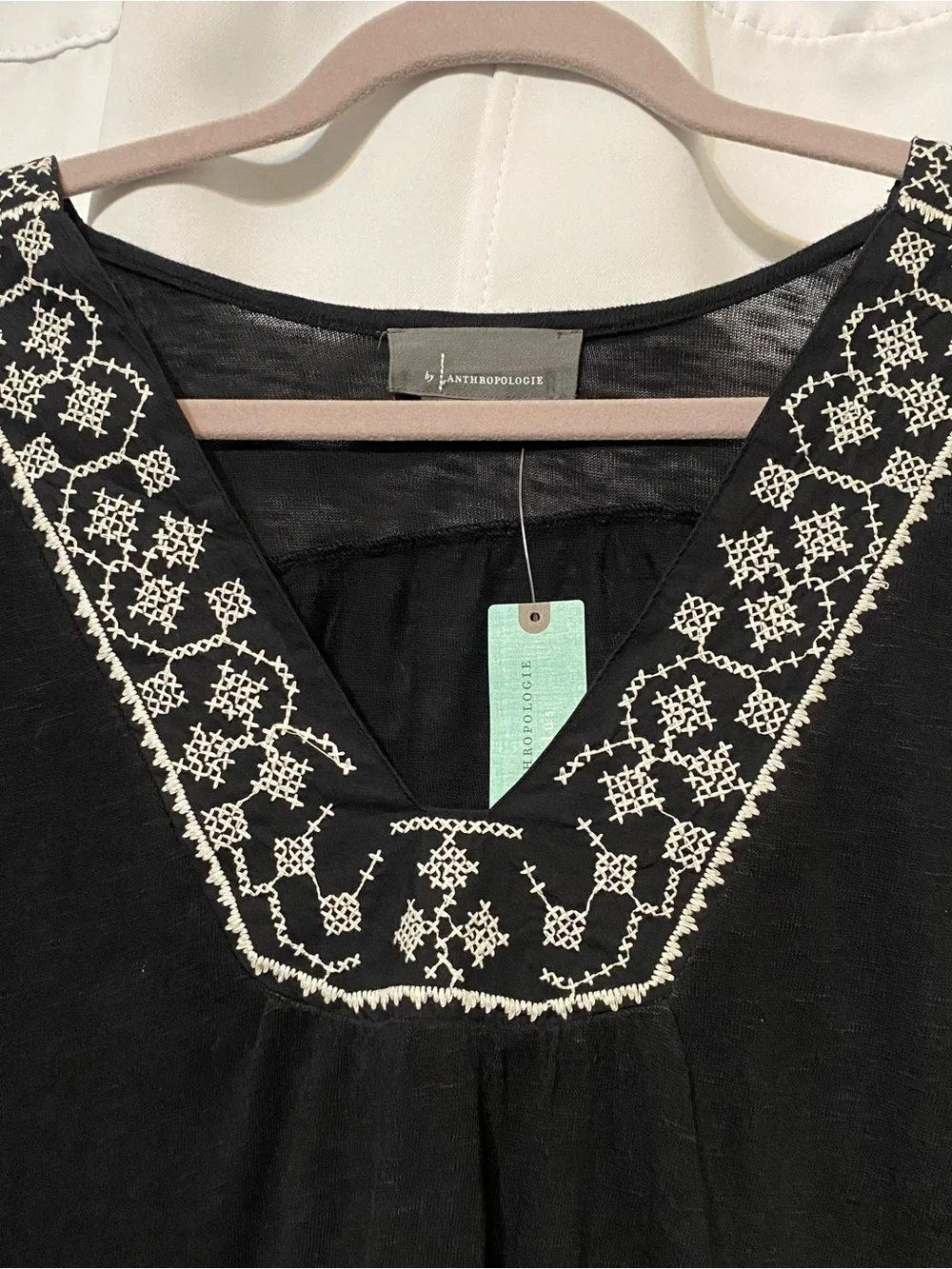 Anthropologie Black Embroidered Puff Sleeve Peasant Top V-Neck Women’s 1X Boho